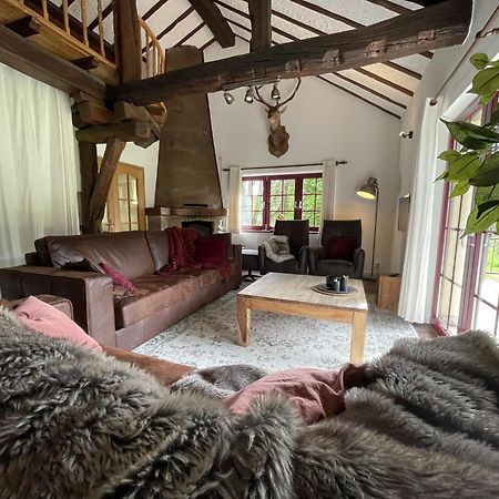 Ardennes Villa With Riverside Garden And Views Atzerath 外观 照片